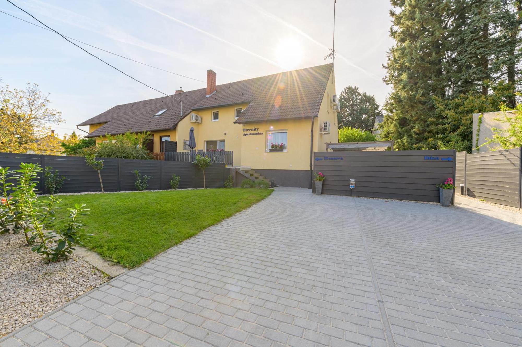 Eternity Apartmanhaz Keszthely Eksteriør bilde